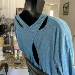 Rbx brand workout top